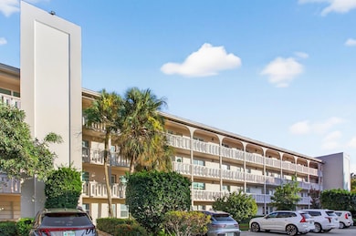 3306 Aruba Way unit D2, Coconut Creek, FL 33066 - photo 2