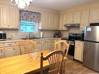 91 Moody St, Bellingham, MA 02019 - photo 4