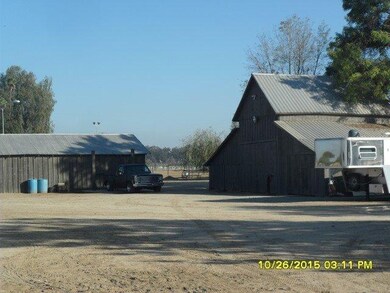 5086 Bangor Ave, Kingsburg, CA 93631 - photo 6