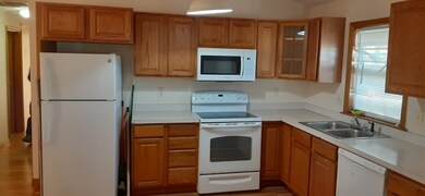 9 Russell St unit 2, Everett, MA 02149 - photo 5