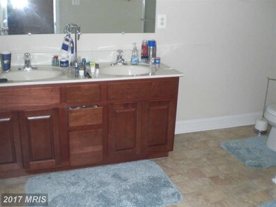 435 Channing Dr, Chambersburg, PA 17201 - photo 4