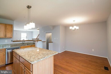 9522 Branchleigh Rd, Randallstown, MD 21133 - photo 5