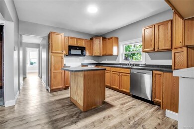 19 Richfield Ave, Buffalo, NY 14220 - photo 4