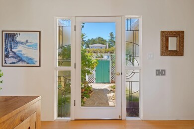 7-web-or-mls-07 - Front Door