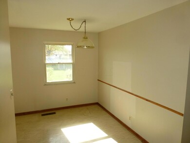 2593 Spaatz Ave, Columbus, OH 43204 - photo 6