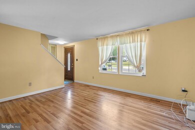 19048 Staleybridge Rd, Germantown, MD 20876 - photo 6
