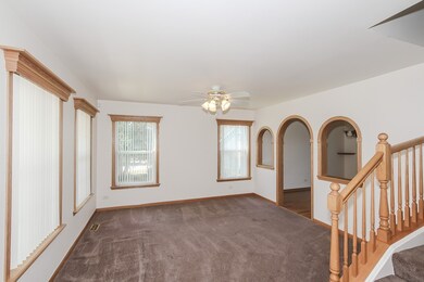 620 Lake Plumleigh Way, Algonquin, IL 60102 - photo 7