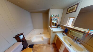 8 Commerce St, Holmen, WI 54636 - photo 7