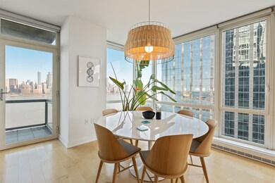 Crystal Point unit C1705, Jersey City, NJ 07302 - photo 4