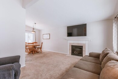 4105 Lynner Dr, Des Moines, IA 50310 - photo 3