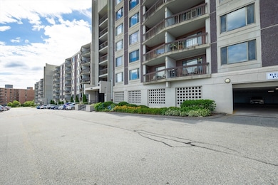 Chapel Hill East Condominiums unit 217, Framingham, MA 01702 - photo 3