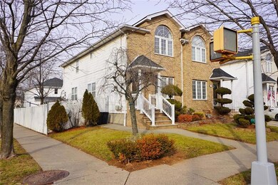 781 Correll Ave, Staten Island, NY 10309 - photo 4