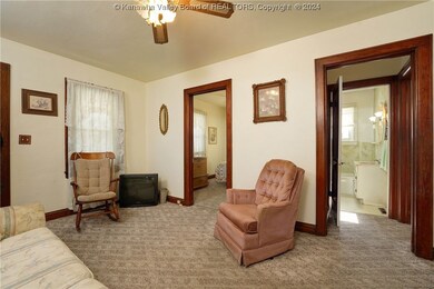 349 18th St, Dunbar, WV 25064 - photo 5