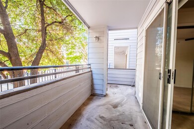 Centennial Condominiums unit 106, Austin, TX 78705 - photo 7