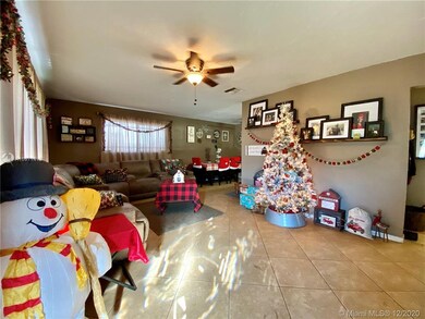 2701 Oleander Dr, Miramar, FL 33023 - photo 4