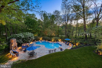 14002 Fox Run Ct, Phoenix, MD 21131 - photo 2