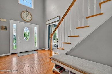 33 SHERMAN WAY-7