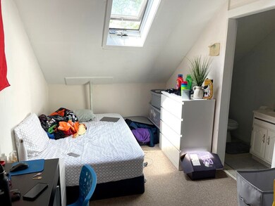 15 Holton St unit 2, Allston, MA 02134 - photo 4