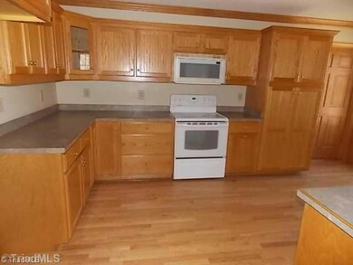 3602 High Pine Church Rd, Asheboro, NC 27205 - photo 6