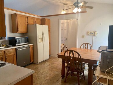 2104 N Fleetwood Dr, Greensburg, IN 47240 - photo 6