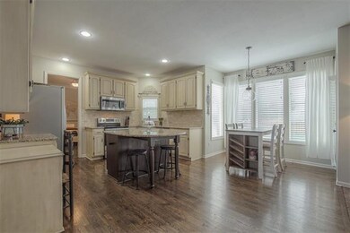 Light and bright kitchen!
