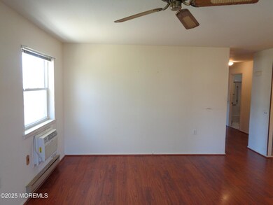 28C Hancock Dr, Whiting, NJ 08759 - photo 3