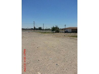 495 S Yarbrough Dr, El Paso, TX 79915 - photo 2