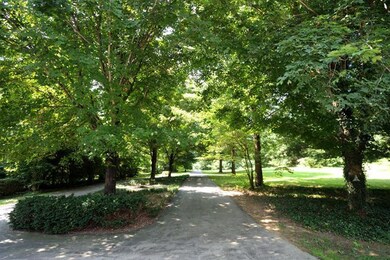 1853 Old Frankfort Rd, Lawrenceburg, KY 40342 - photo 4