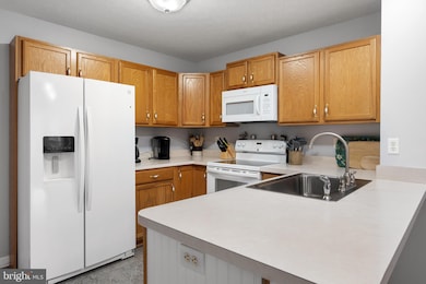 605 Artisan Way, Martinsburg, WV 25401 - photo 6