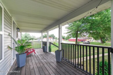 121 Park St, New Bloomfield, MO 65063 - photo 5