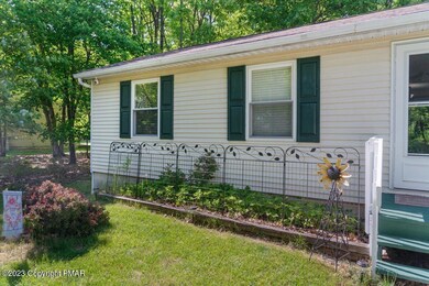 105 Aspen Rd, Tunkhannock Township, PA 18210 - photo 6