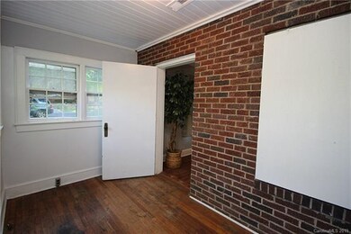 313 Westwood Dr, Statesville, NC 28677 - photo 6