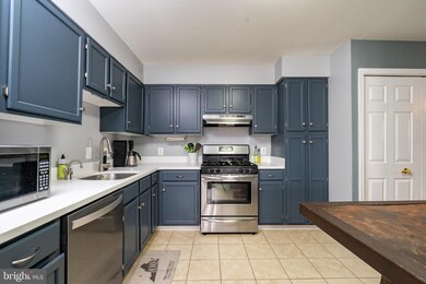 4155 Churchman Way unit 5-56, Woodbridge, VA 22192 - photo 5