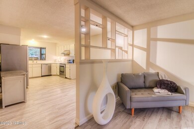Living Room/Kitchen