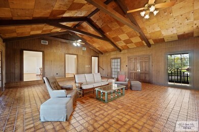 33171 Ohio Station Rd, San Benito, TX 78586 - photo 4