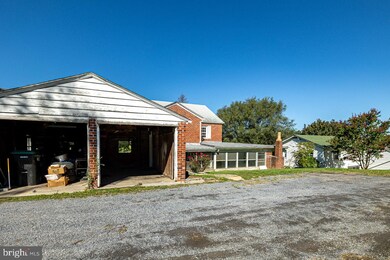 326 N Massanutten St, Strasburg, VA 22657 - photo 7