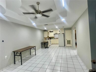 144 Redwood Rd unit 2, Rio Grande City, TX 78582 - photo 6