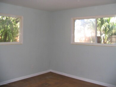 6418 Otelia Cir, Jacksonville, FL 32210 - photo 5