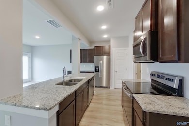 6405 Upchurch Dr, Huntsville, AL 35806 - photo 3