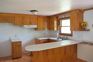 602 Floyd Ave, Versailles, IN 47042 - photo 5