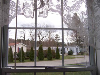 73 Oak Dr, North Hampton, NH 03862 - photo 2