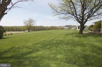 11914 Skylark Rd, Clarksburg, MD 20871 - photo 3