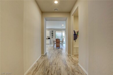 Look at those floors!