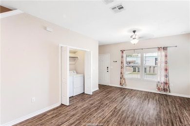 2108 Cavitt Ave unit C, Bryan, TX 77801 - photo 5