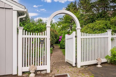 81 Tower Rd, Kittery Point, ME 03905 - photo 7