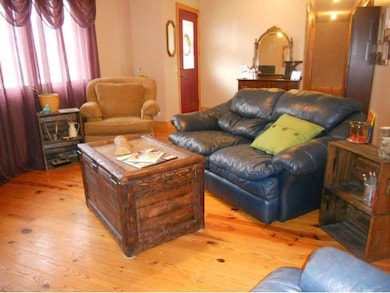 Pine plank floor in living rm