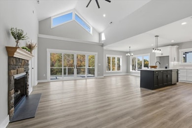 172 Lakewatch Cir, Moneta, VA 24121 - photo 4