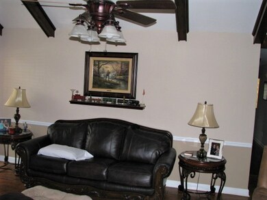 202 Northwood Ave, Shelbyville, TN 37160 - photo 7