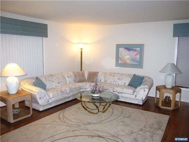 233 Steeplechase Cir, Wilmington, DE 19808 - photo 3