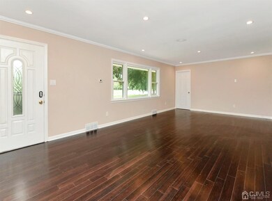 862 Ridge Rd, Monmouth Junction, NJ 08852 - photo 3